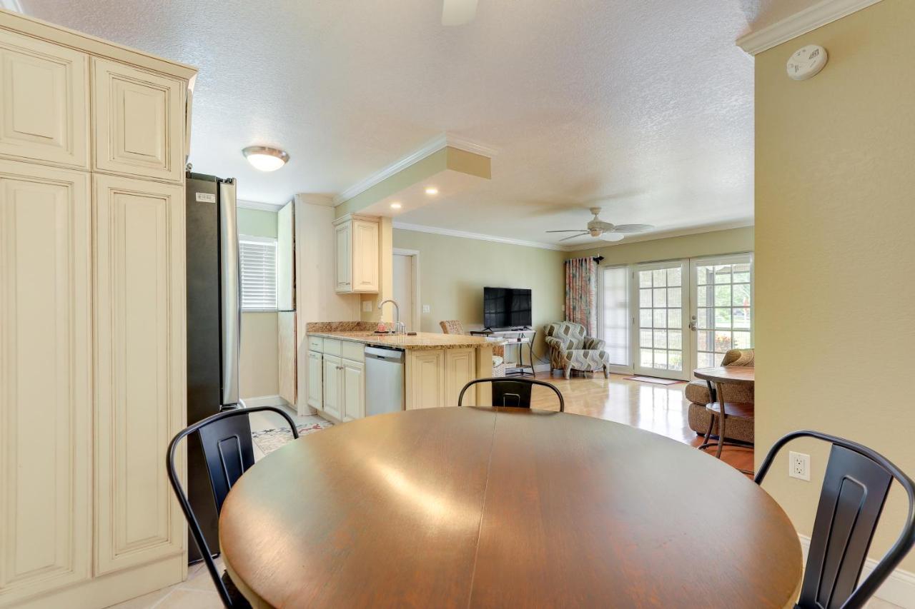 Welcoming Sarasota Vacation Rental With Pool! Bagian luar foto