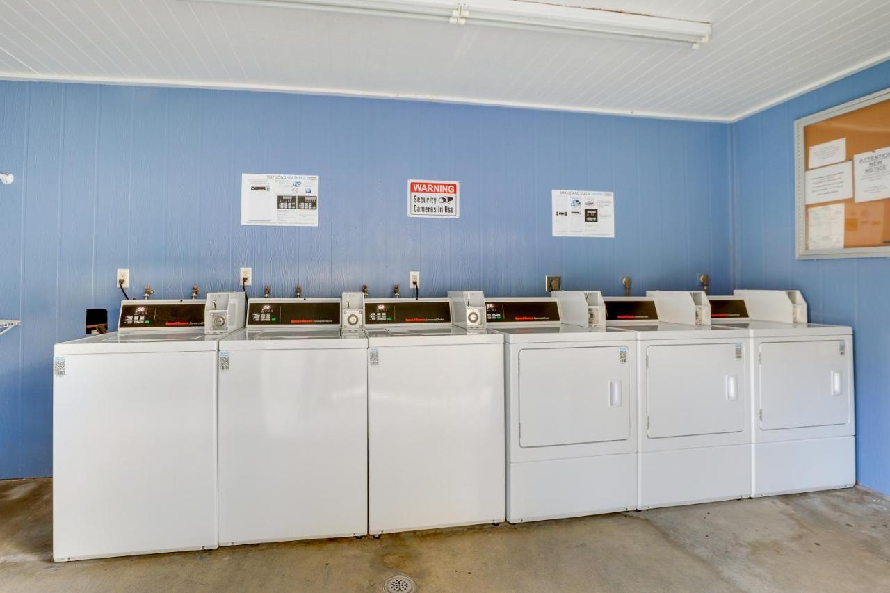 Welcoming Sarasota Vacation Rental With Pool! Bagian luar foto